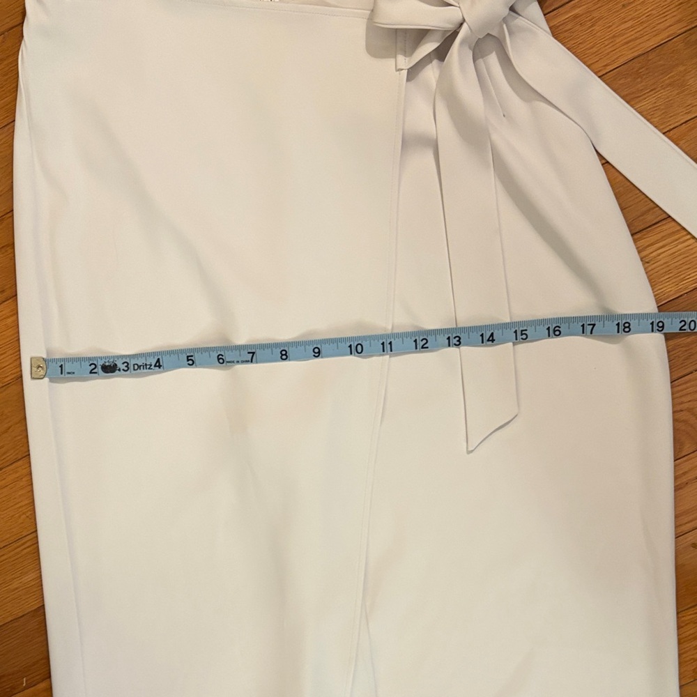 HALARA Ivory Wide-Leg Tie-Waist Pants - Picture 7 of 13